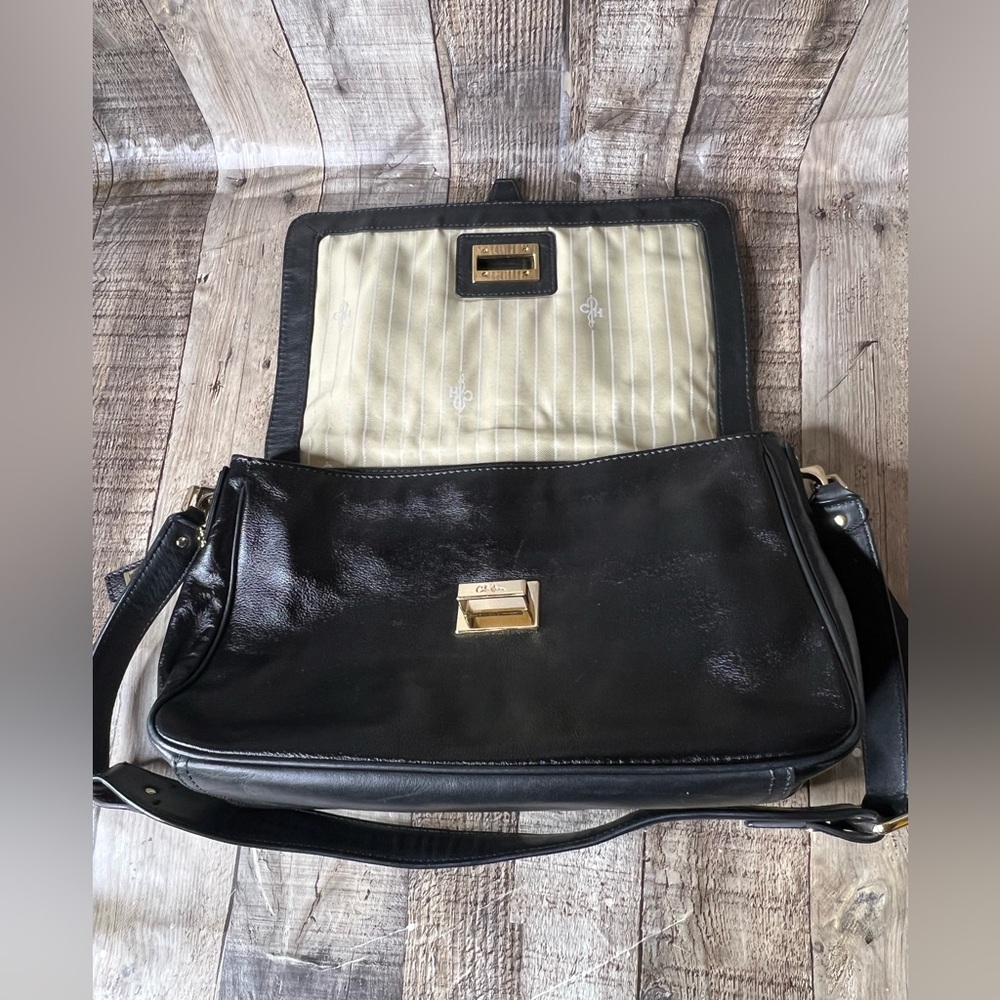 COLE HAAN BLACK LEATHER SHOULDER BAG HANDBAG PURSE SMALL SIZE - Picture 4 of 16
